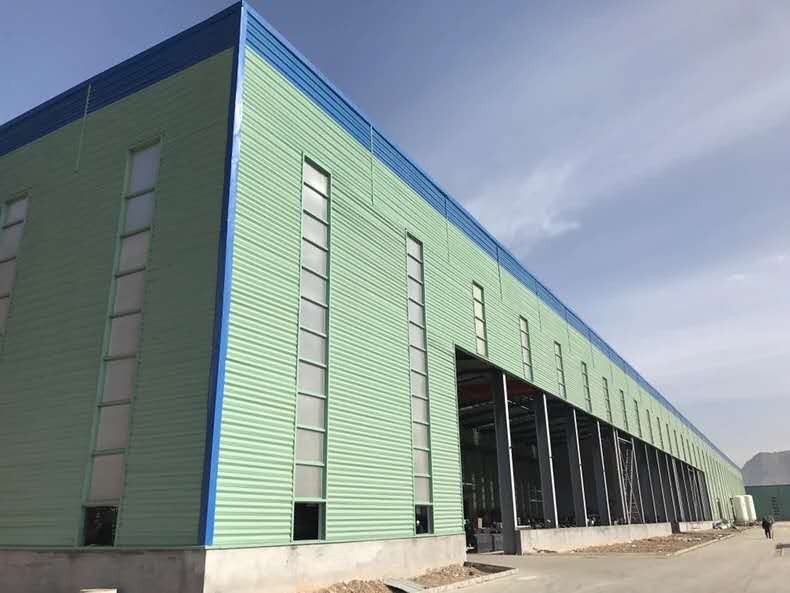 <strong>工業(yè)建筑鋼結(jié)構(gòu)</strong>